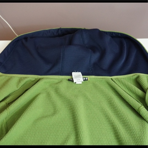 Under Armour | Cold Gear Performance Hoodie - Picture 7 of 7